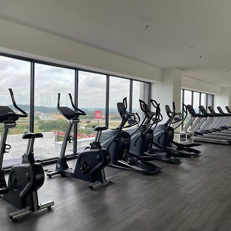 Jugi Suite @ Horizon Sepang Klia Экстерьер фото